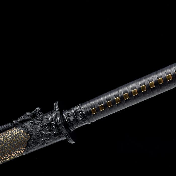 Obsidian Fang Sword